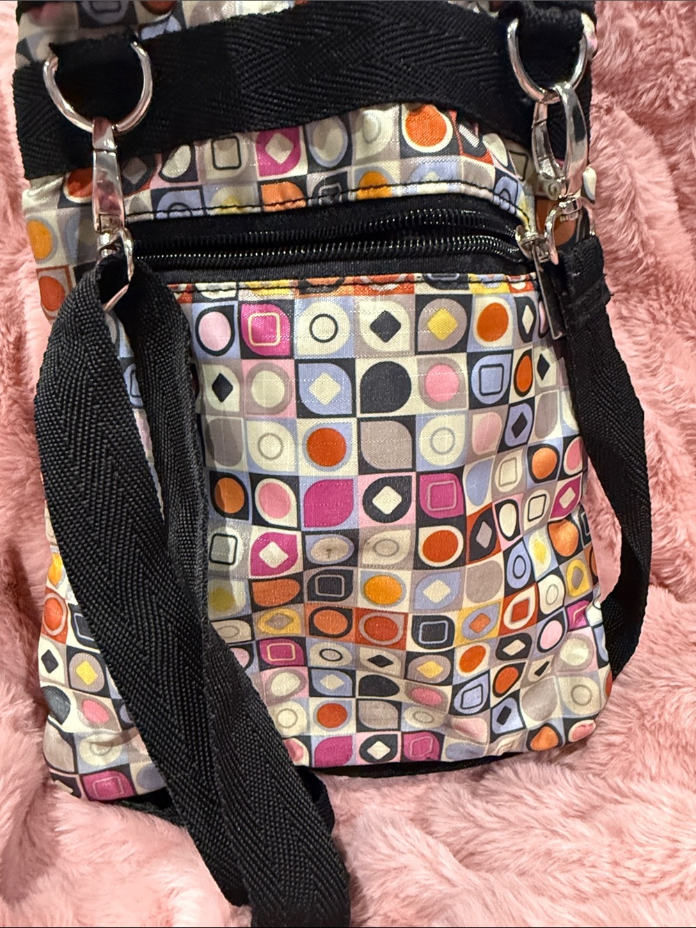 Braciano Multi-Color Geometric Crossbody Bag - Casual Women's Shoulder Bag - Picture 8 of 11